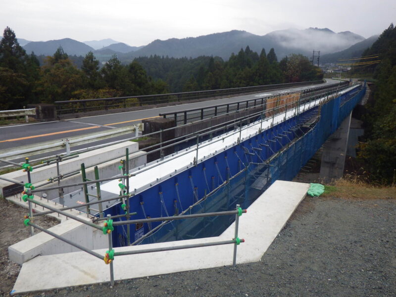 不動谷橋橋側歩道橋（三重県）