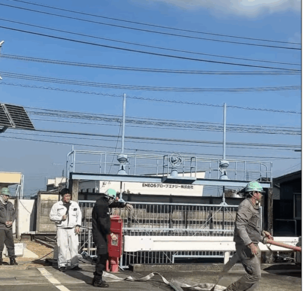 屋外消火栓の使い方